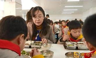 句容老师吃瓜事件视频,一场网络风波引发的思考